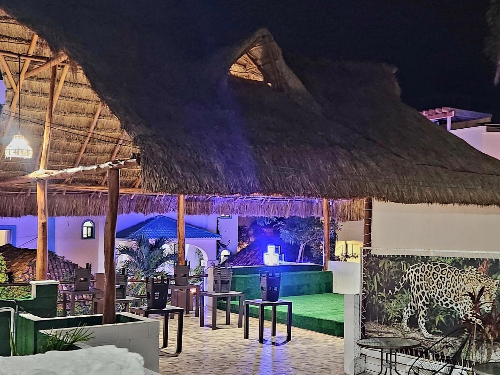 D Margo Hotel Playa del Carmen Ngoại thất bức ảnh